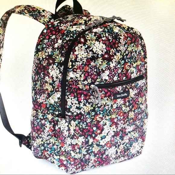 SALE! Vera Bradley Itsy Ditsy Essential Backpack - Picture 13 of 14